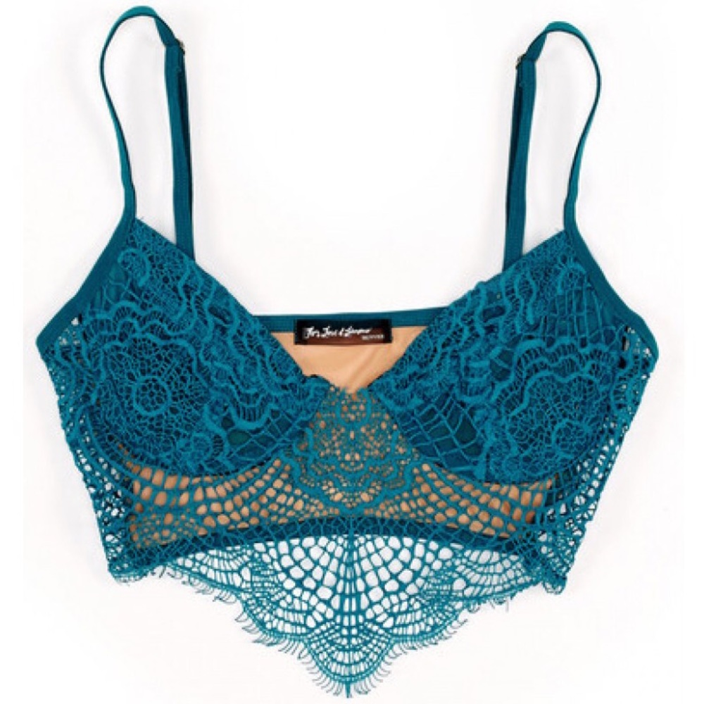 SKIVVIES Bat Your Lashes Bralette